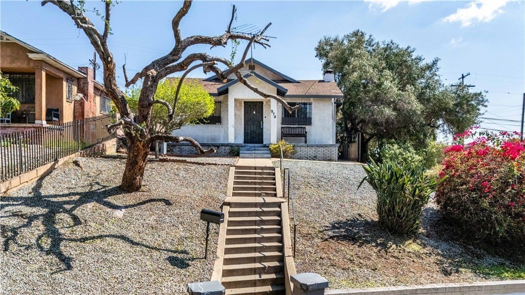 Photo of Listing #RS25046671