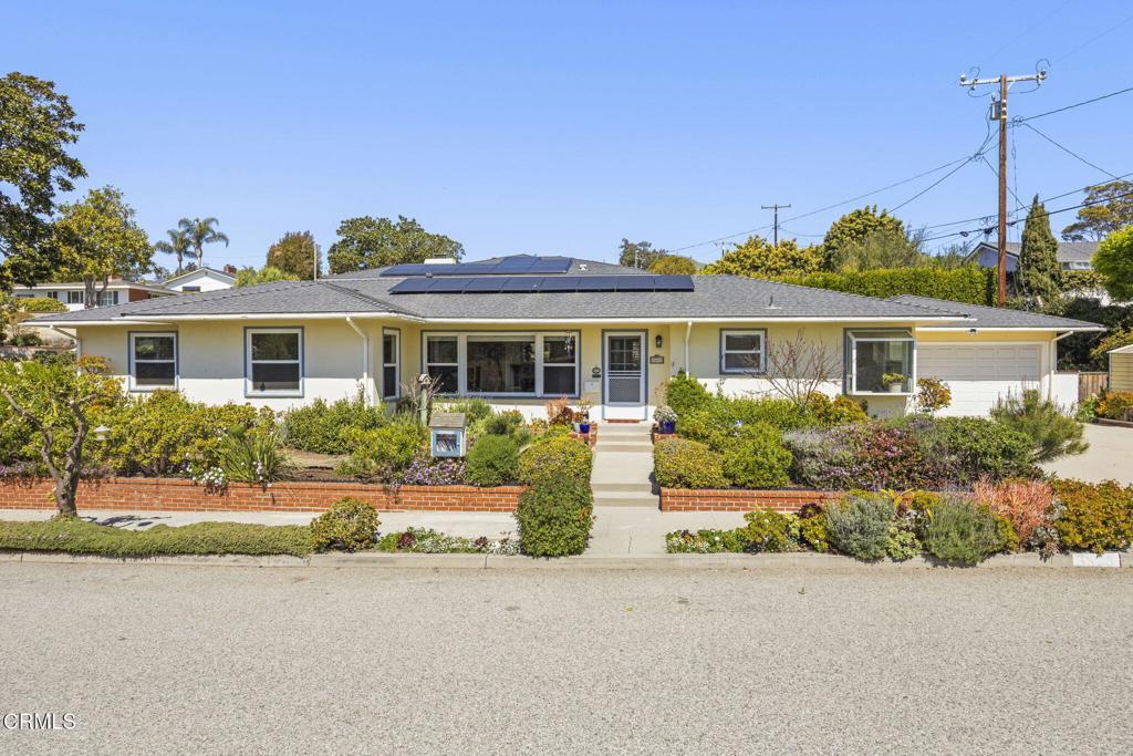 Photo of Listing #V1-28552