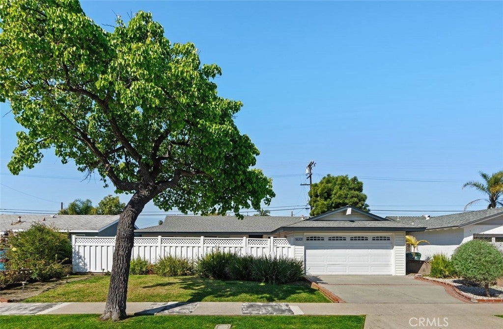 Photo of Listing #OC25050860