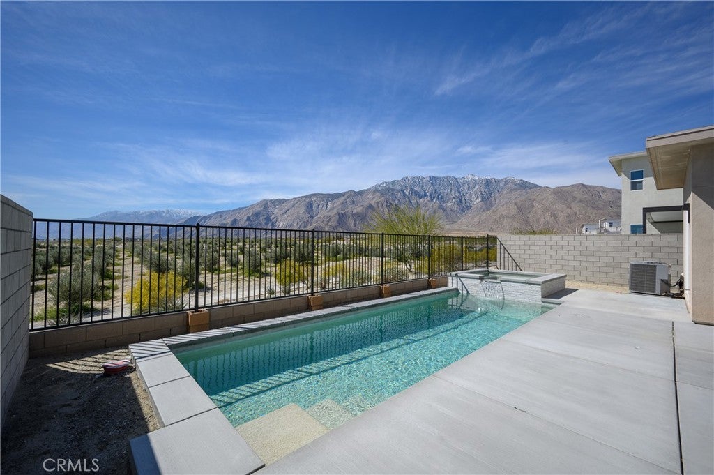 Photo of Listing #SW25051749