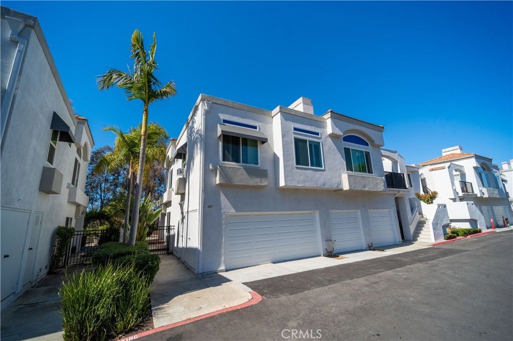 Photo of Listing #OC25046210