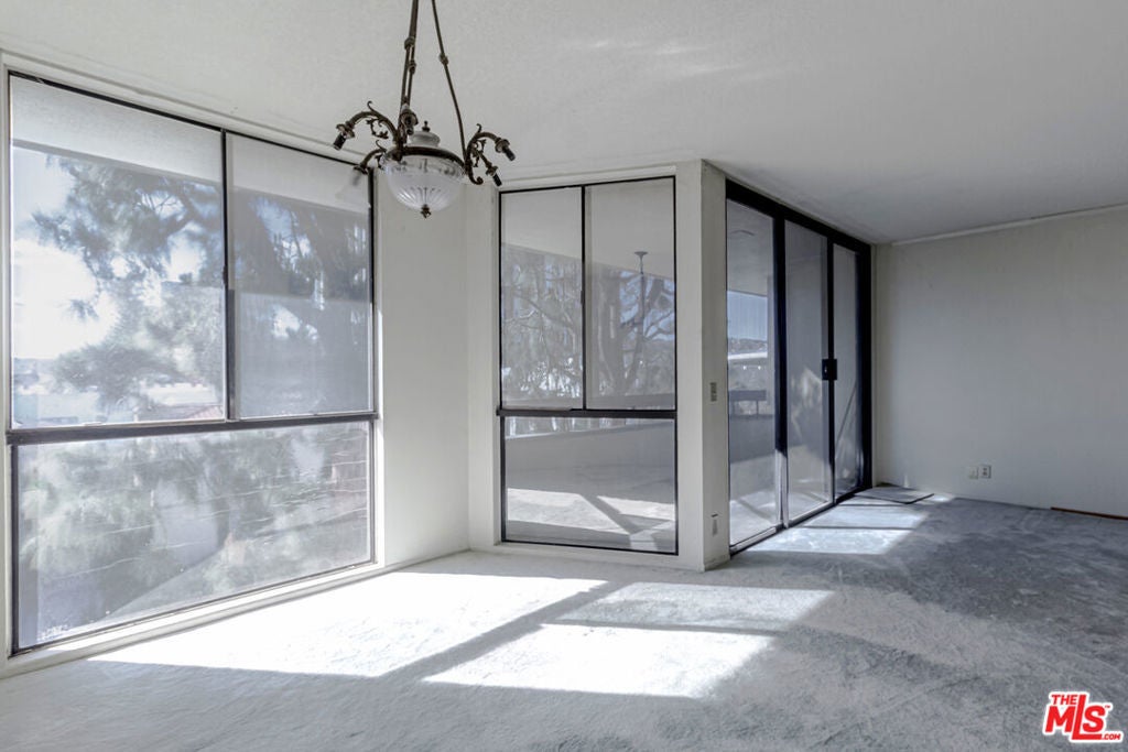 Photo of Listing #25508179