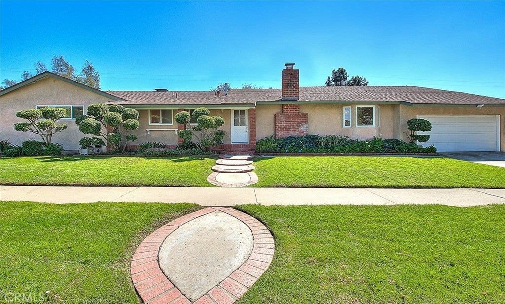 Photo of Listing #RS25044771