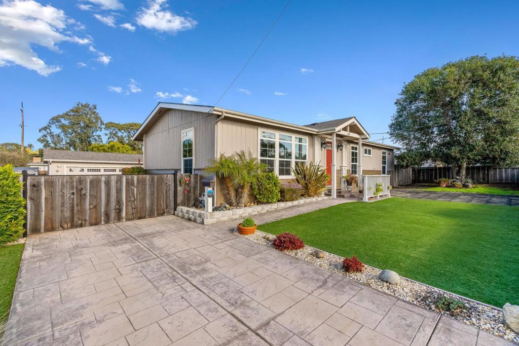 Photo of Listing #ML81997175