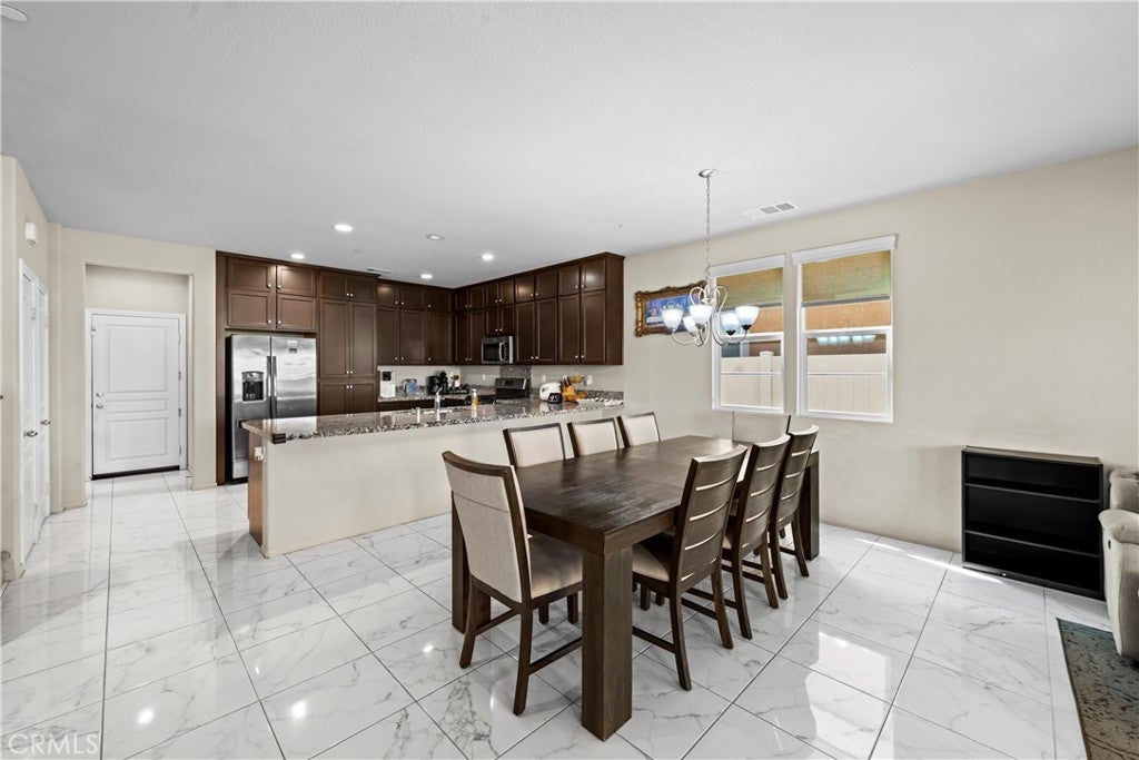 Photo of Listing #SW25052241