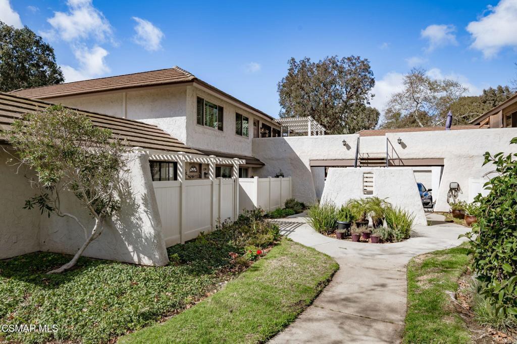 Photo of Listing #225001171