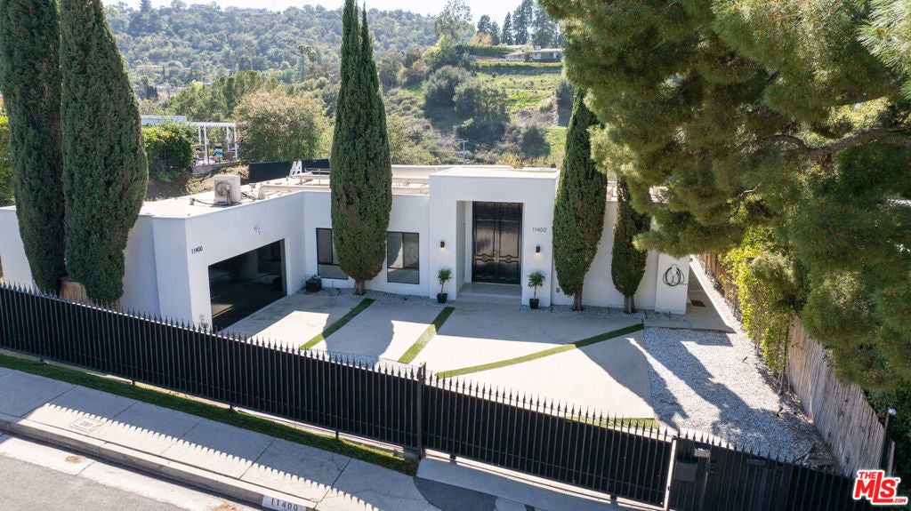 Photo of Listing #25509285