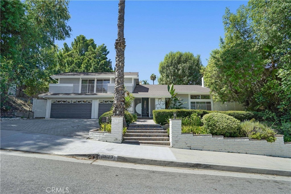 Photo of Listing #SR25053143