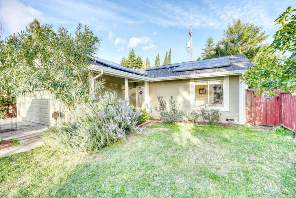 Photo of Listing #ML81997309