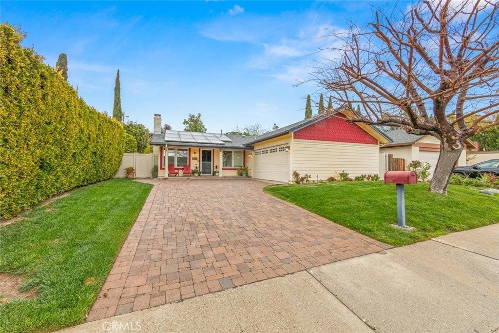 Photo of Listing #SR25052144