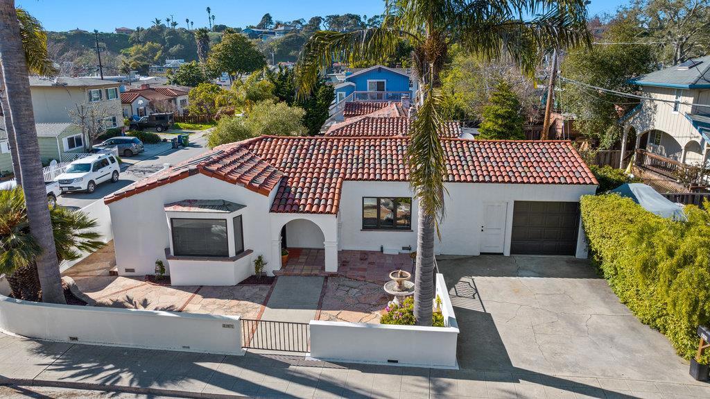 Photo of Listing #ML81997337