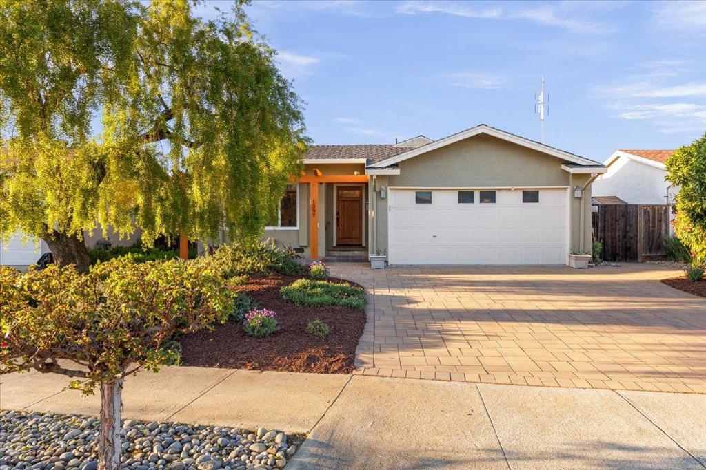 Photo of Listing #ML81997349