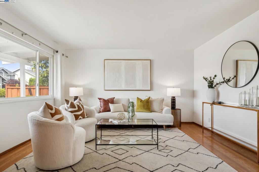 Photo of Listing #41088936