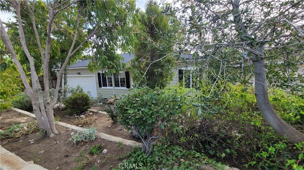 Photo of Listing #BB25053376