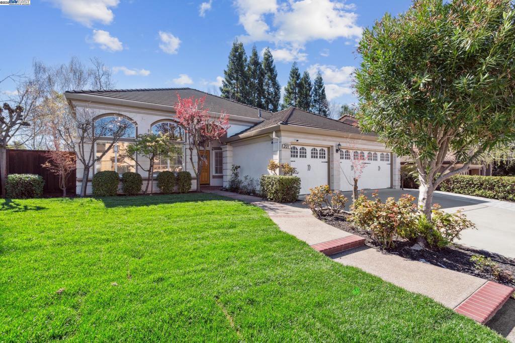 Photo of Listing #41088995