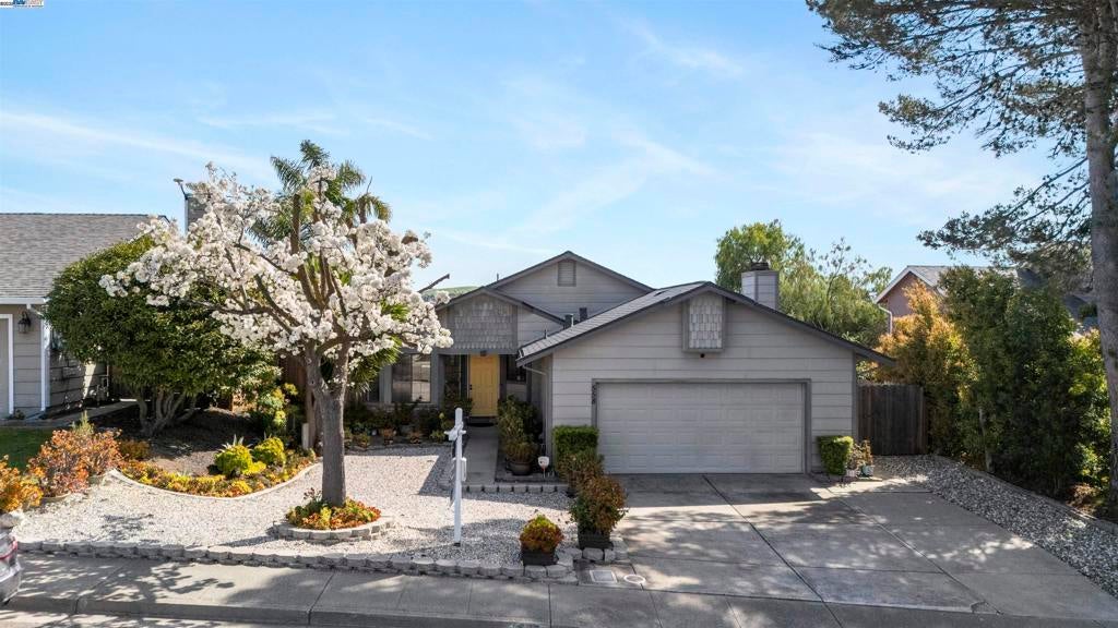 Photo of Listing #41089005