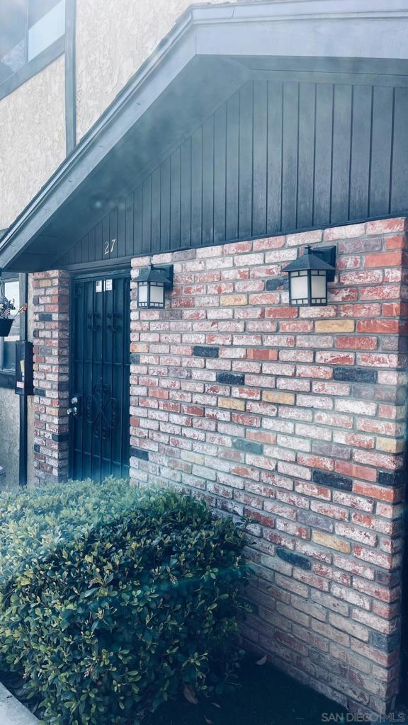 Photo of Listing #250021180SD