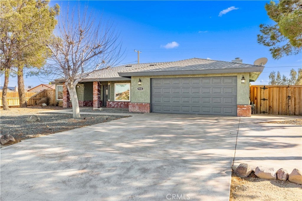 Photo of Listing #SR25054187