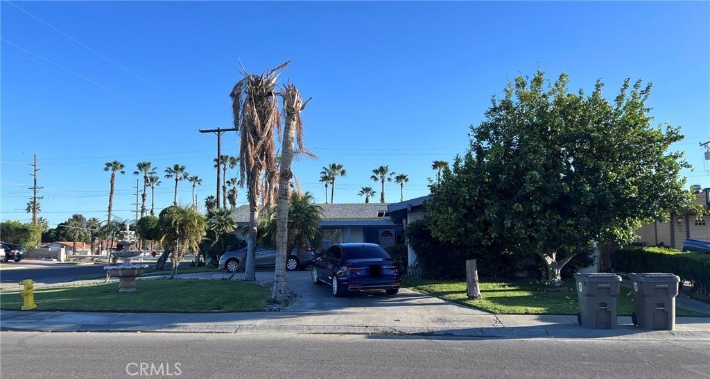 Photo of Listing #DW25054352