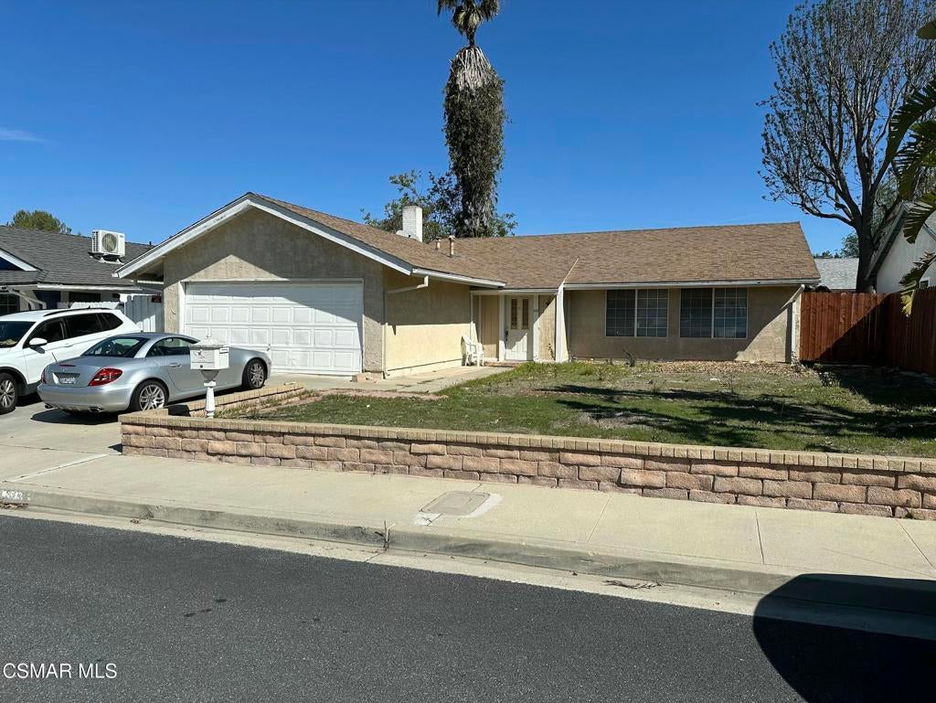 Photo of Listing #225001207