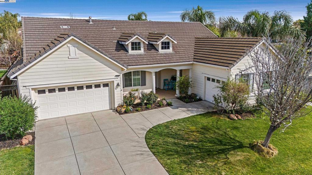 Photo of Listing #41089060