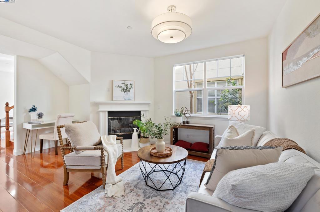 Photo of Listing #41089063