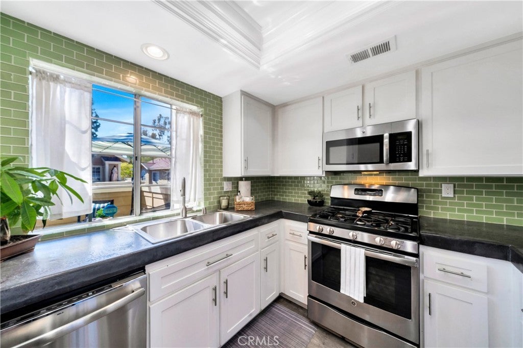 Photo of Listing #OC25047549