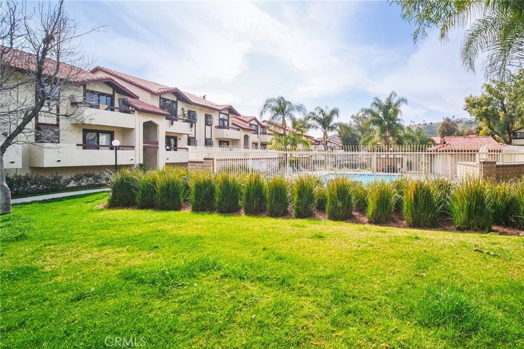 Photo of Listing #SR25054806