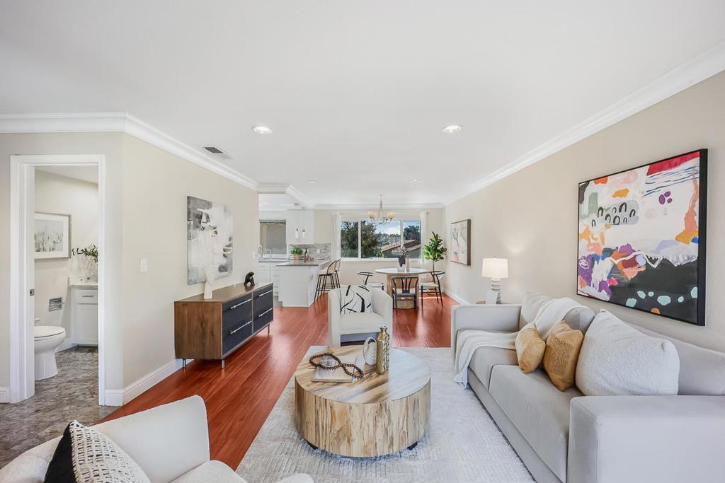 Photo of Listing #ML81997623