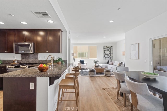 12915 Park Place 303, Hawthorne.