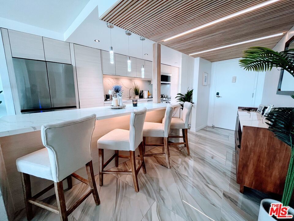 Photo of Listing #25510749