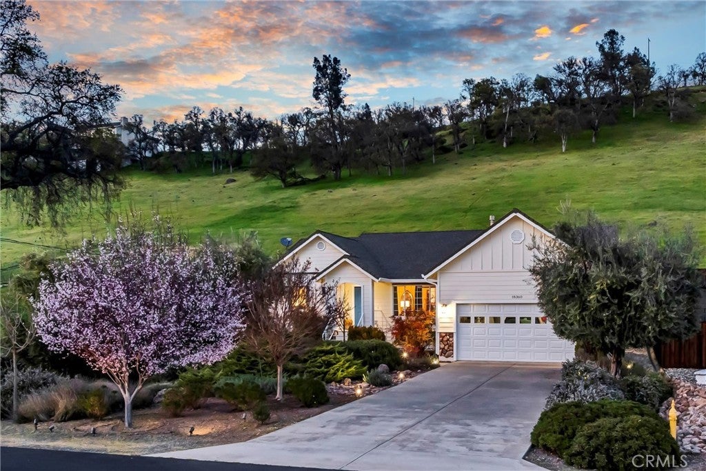 Photo of Listing #LC25054671