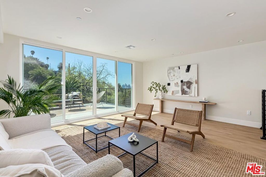 Photo of Listing #25510925