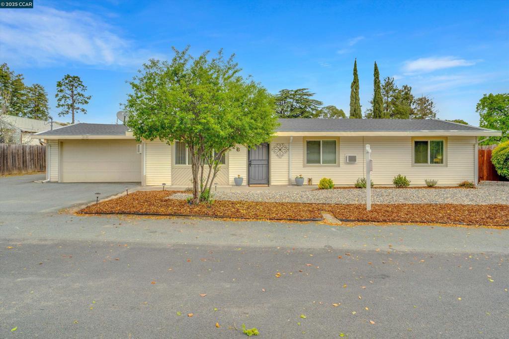 Photo of Listing #41089238