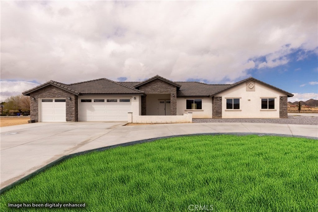 Photo of Listing #IV25055451