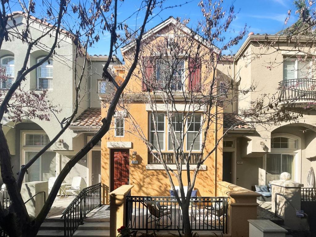 Photo of Listing #ML81997691