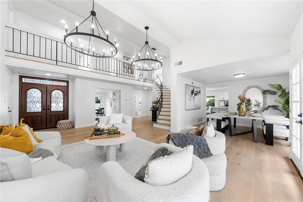 Photo of Listing #OC25054400