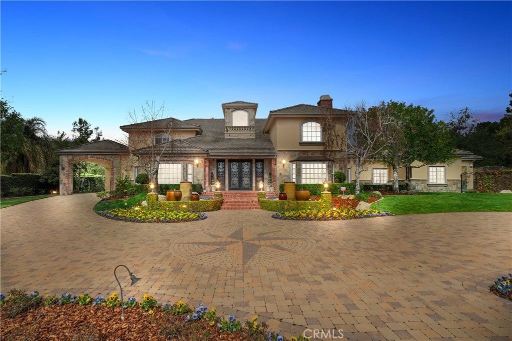 Photo of Listing #CV25055350