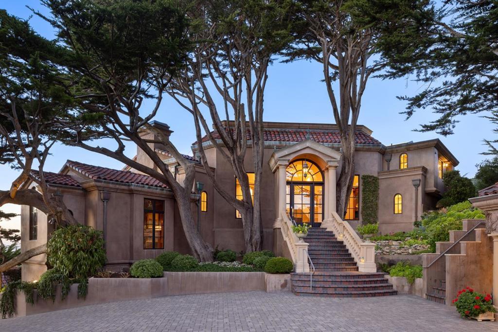 Photo of Listing #ML81991703