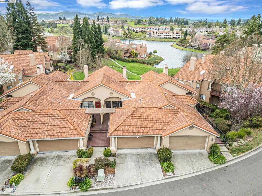 Photo of Listing #41089274