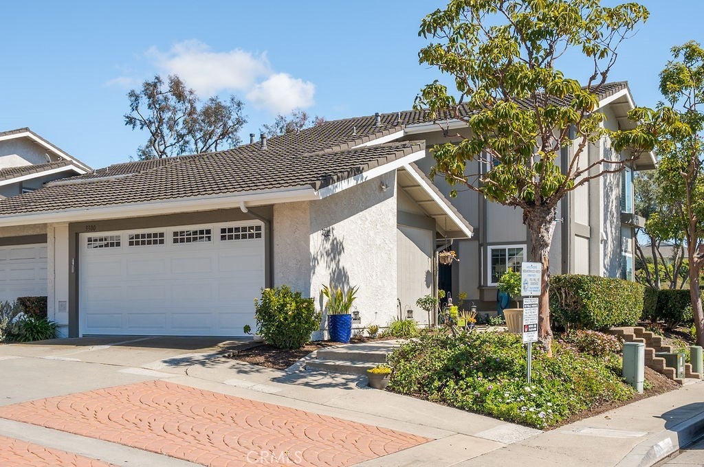 Photo of Listing #CV25054586