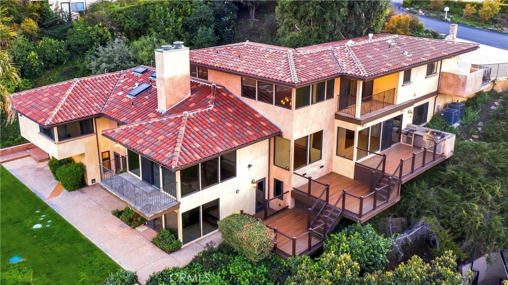 Photo of Listing #SR25054011