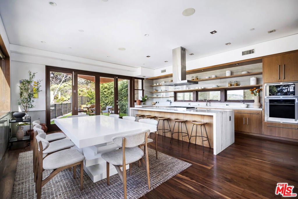 Photo of Listing #25506699