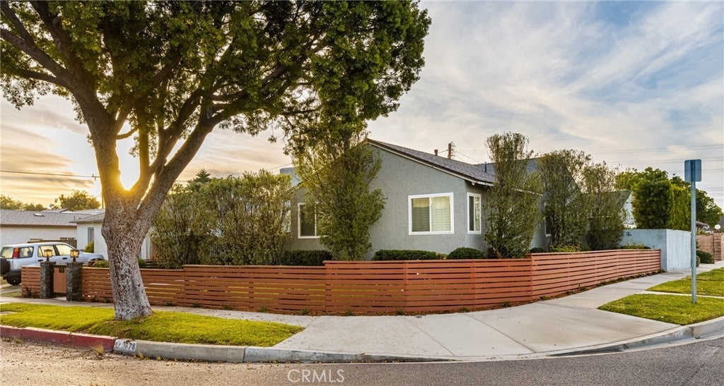 3778 W 175th Street