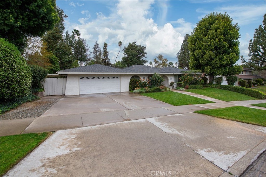 Photo of Listing #IG25055827