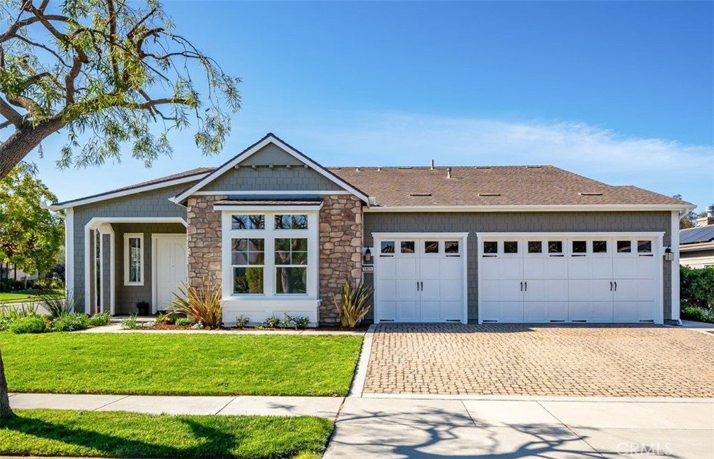 Photo of Listing #PI25055673