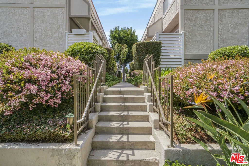 Photo of Listing #25505665