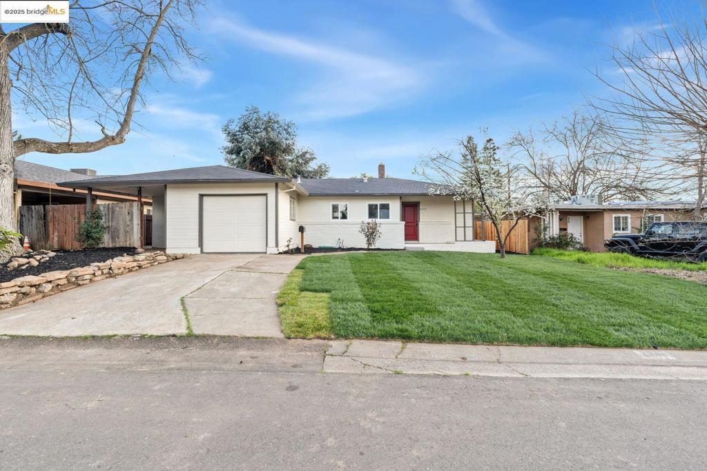 Photo of Listing #41089334