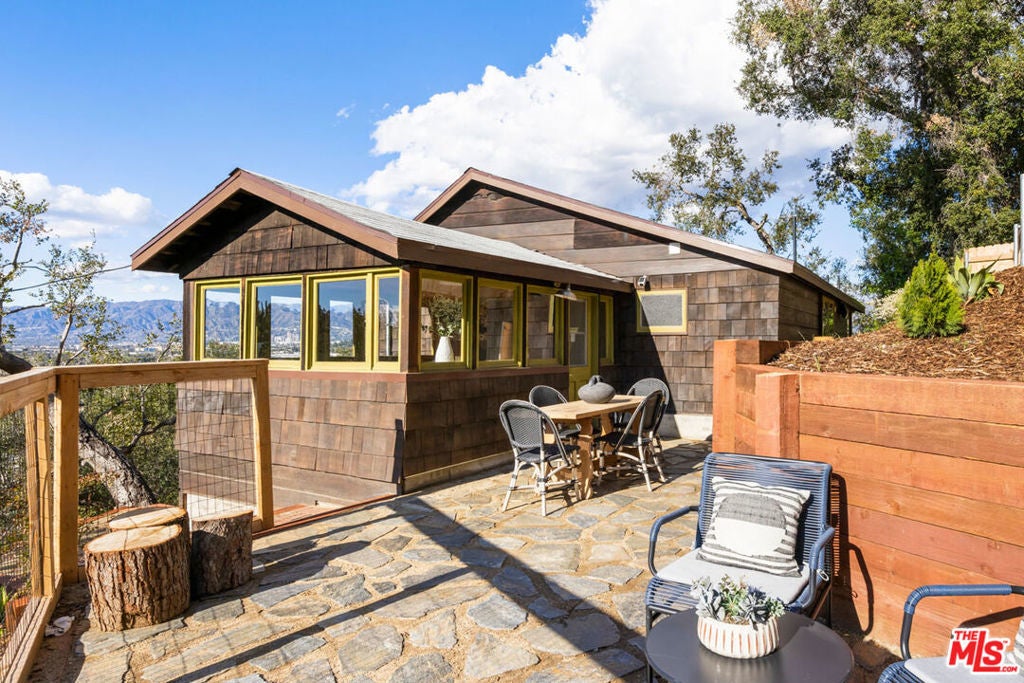 Photo of Listing #25502927