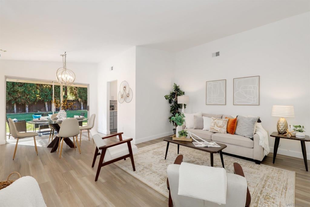 Photo of Listing #250021402SD